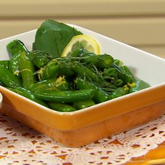 Sugary Snap Peas with Bites of Basil