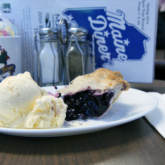 A Taste of Maine - "Maine Diner's Blueberry Pie"